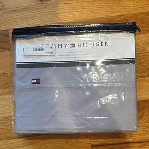 Tommy Hilfiger Light Gray Twin XL Sheet Set